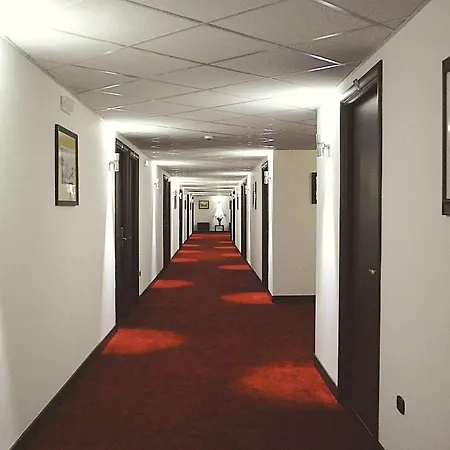 Forum Palace