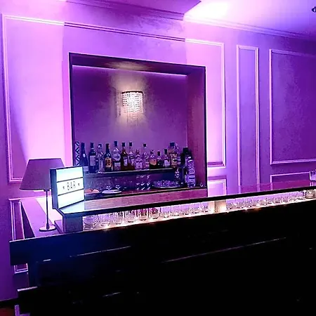 Forum Palace 4*