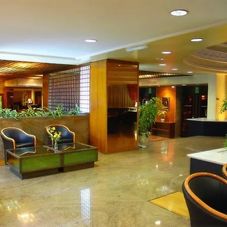 Forum Palace Otel 4*