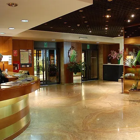 Forum Palace Hotel